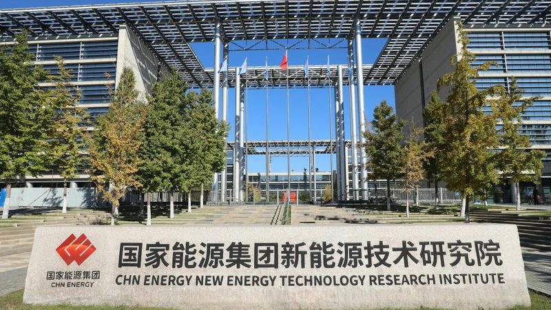光伏板使用寿命揭秘：如何延长其使用寿命